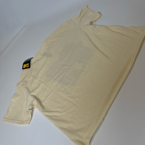 New with Tags MTV Junior Size XL TShirt - Picture 4 of 6